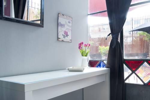 Imagen de la habitación del Hostal Ella Barcelona. Foto 9