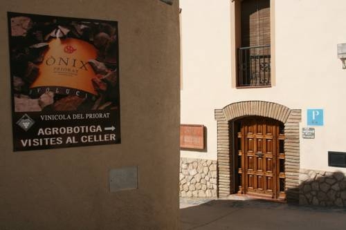 Imagen general del Hostal Elvira. Foto 4