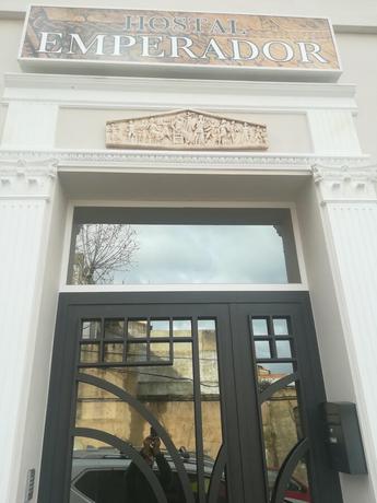 Imagen general del Hostal Emperador, Mérida. Foto 11