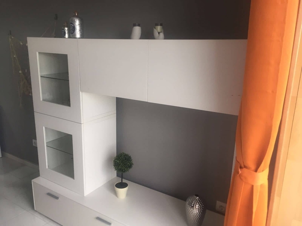 Imagen de los interiores del Hostal Empord&agrave;, Ampuriabrava. Foto 18