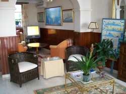 Imagen de los interiores del Hostal Enriqueta. Foto 8