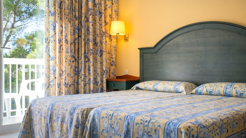 Imagen de la habitación del Hostal Es Pi 2, Platja Migjorn. Foto 9