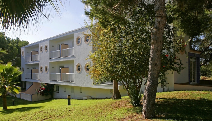 Imagen general del Hostal Es Pi 2, Platja Migjorn. Foto 5