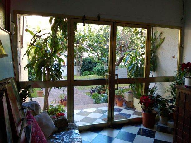 Imagen de los interiores del Hostal Escandinavia. Foto 12