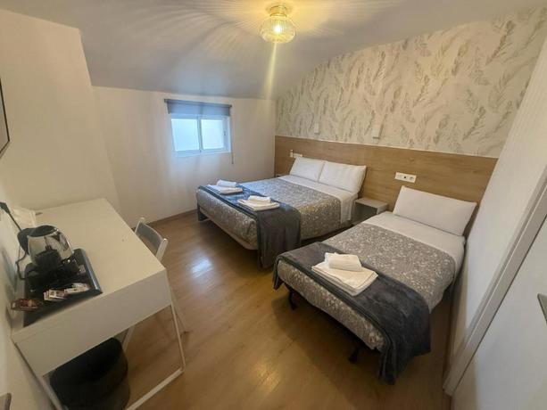 Imagen de la habitación del Hostal Esparteros. Foto 7