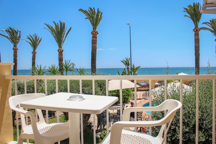 Imagen de la habitación del Hostal Esperanza, Benajarafe. Foto 14