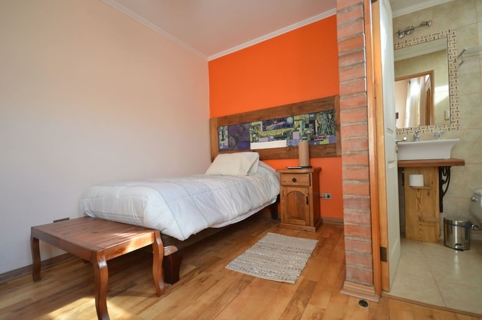 Imagen de la habitación del Hostal Esquina Elquina. Foto 13