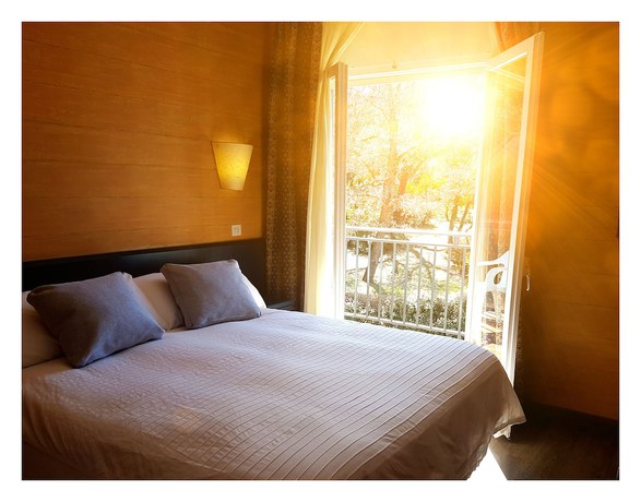 Imagen de la habitación del Hostal Esteba. Foto 5