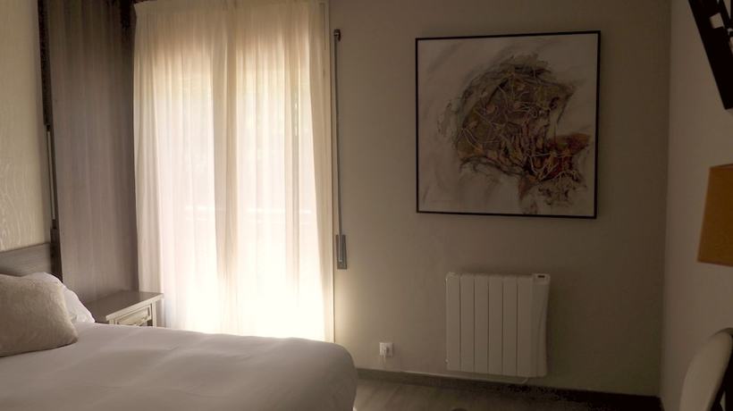 Imagen de la habitación del Hostal Esteba. Foto 12