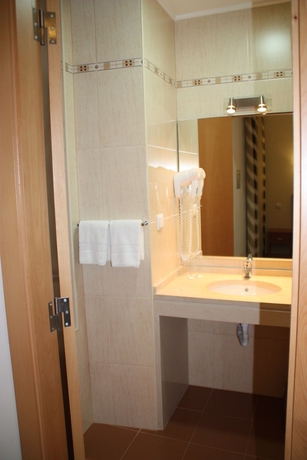 Imagen de la habitación del Hostal Estrela De Arganil. Foto 7