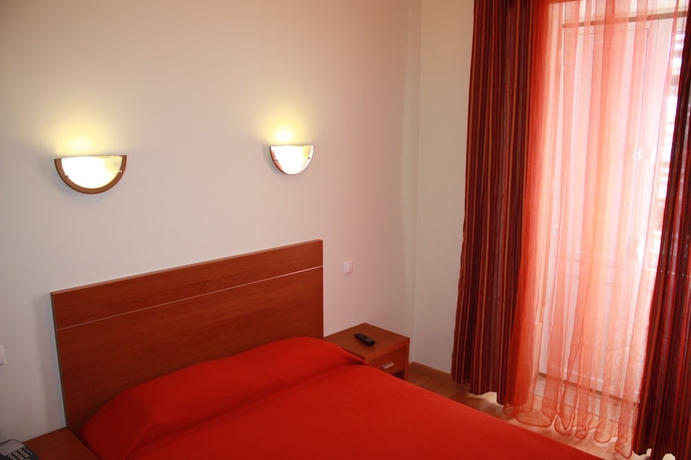 Imagen de la habitación del Hostal Estrela De Arganil. Foto 8