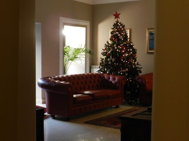 Imagen de los interiores del Hostal Etnea suite 668. Foto 18