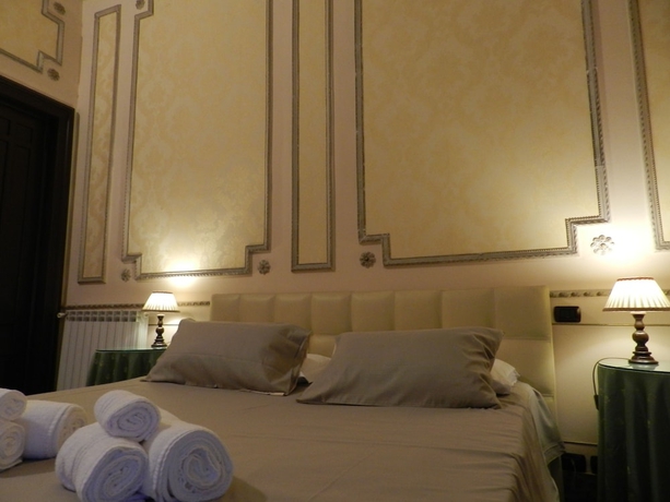 Imagen de la habitación del Hostal Etnea suite 668. Foto 11