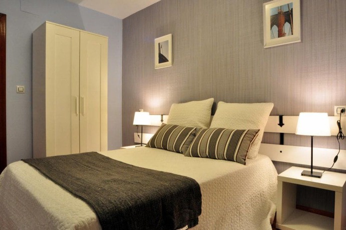 Imagen de la habitación del Hostal Europa, San Roque del Acebal. Foto 14