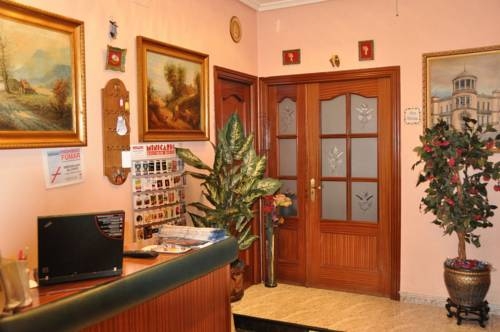 Imagen de la habitación del Hostal Evoke Madrid. Foto 2