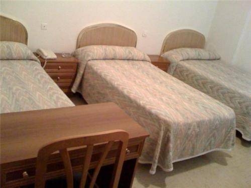 Imagen de la habitación del Hostal Excelsior, Gran Vía. Foto 3