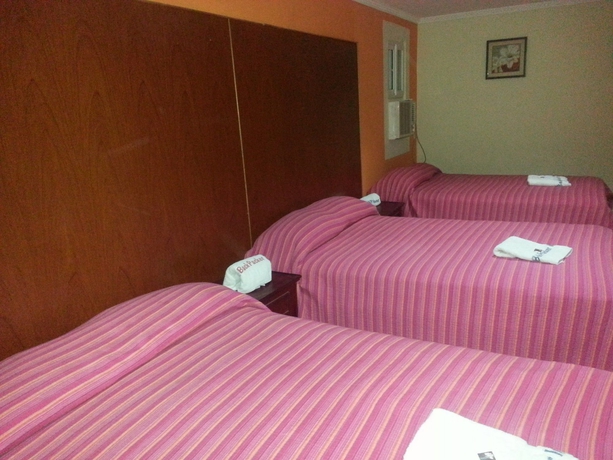Imagen de la habitación del Hostal Express Inn Panama International Airport. Foto 4