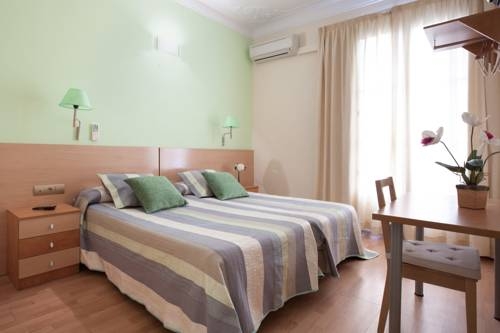 Imagen general del Hostal Felipe Ii, Eixample. Foto 9