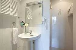 Imagen de la habitación del Hostal Felipe Ii, Eixample. Foto 17