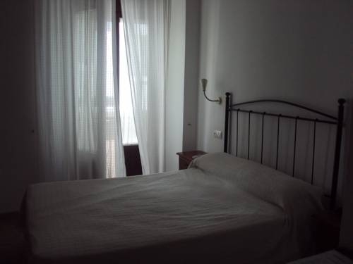 Imagen general del Hostal Fenix, Jerez de la Frontera. Foto 9