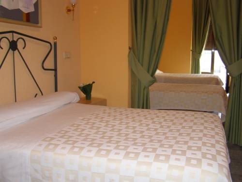 Imagen general del Hostal Fernández Atocha. Foto 1