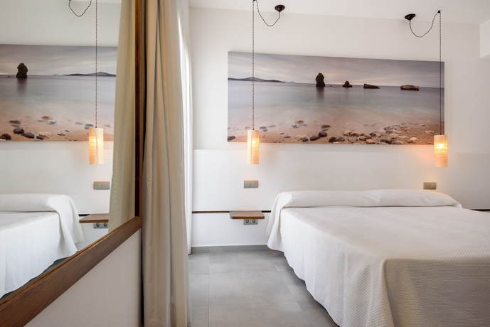 Imagen de la habitación del Hostal Florencio. Foto 12