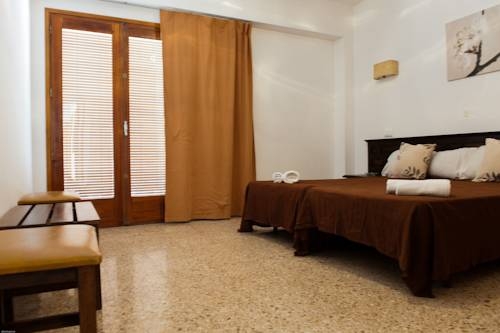Imagen general del Hostal Flores. Foto 1