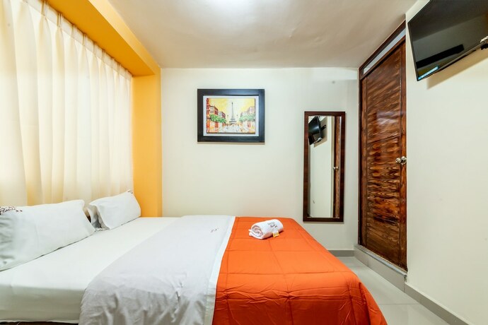Imagen de la habitación del Hostal Florida, Chiclayo. Foto 13
