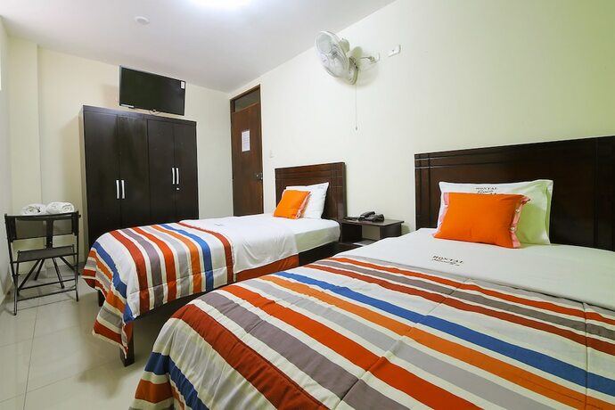 Imagen de la habitación del Hostal Florida, Chiclayo. Foto 23