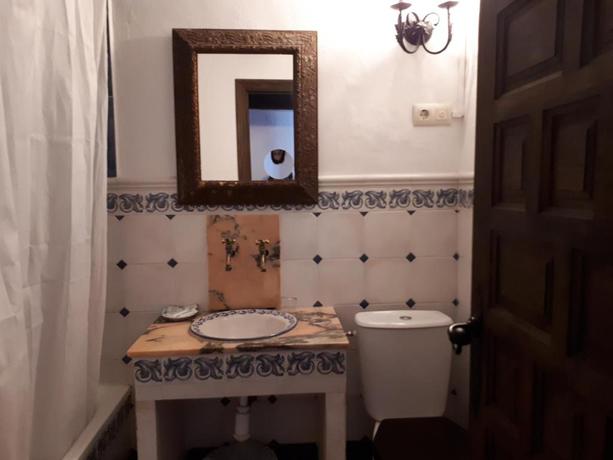 Imagen general del Hostal Fonda Del Tozal. Foto 14