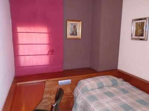 Imagen de la habitación del Hostal Fonda Galicia. Foto 10
