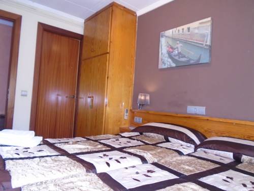 Imagen de la habitación del Hostal Fonda Galicia. Foto 12