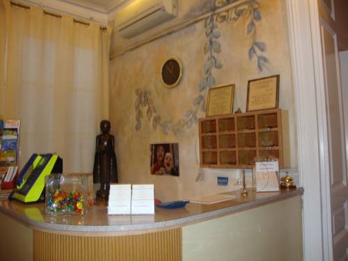 Imagen general del Hostal Fontanella Green House. Foto 5