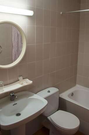 Imagen general del Hostal Fontdemora. Foto 8