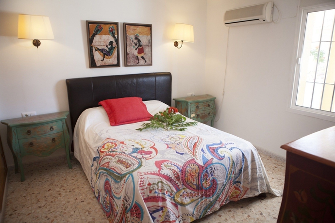 Imagen de la habitación del Hostal Fortuna, Los Caños de Meca. Foto 6