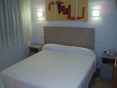 Imagen general del Hostal Francisco Salinas. Foto 4