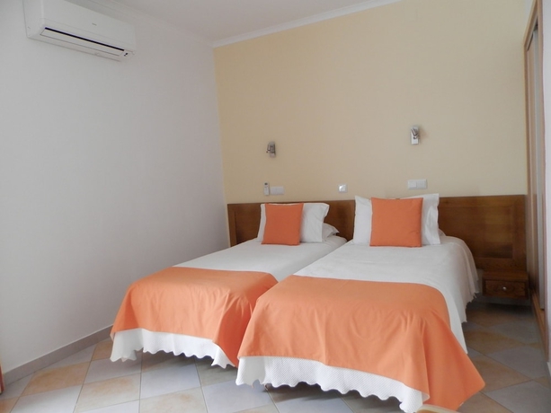 Imagen de la habitación del Hostal Frentomar. Foto 9