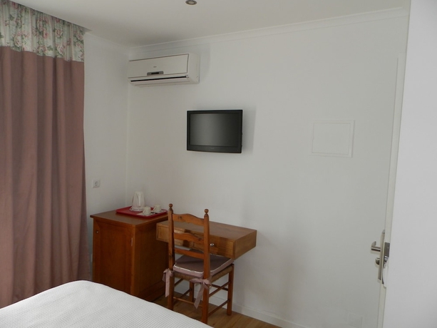 Imagen de la habitación del Hostal Frentomar. Foto 11