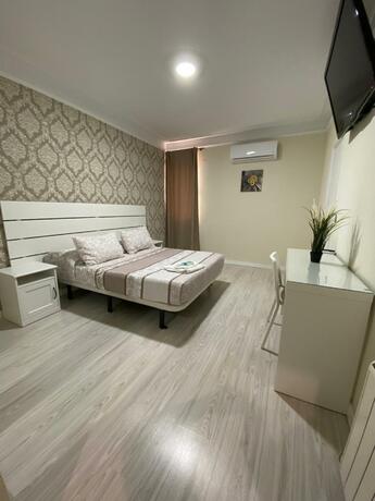 Imagen general del Hostal Fuente del Pino. Foto 1