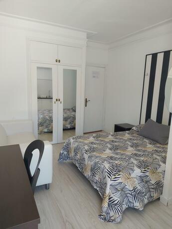 Imagen general del Hostal Fuente del Pino. Foto 8