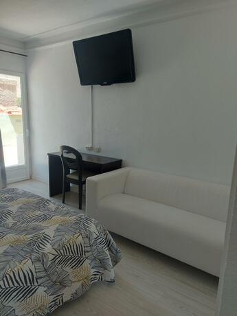 Imagen general del Hostal Fuente del Pino. Foto 22