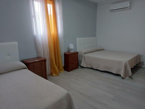 Imagen general del Hostal Fuente del Pino. Foto 33