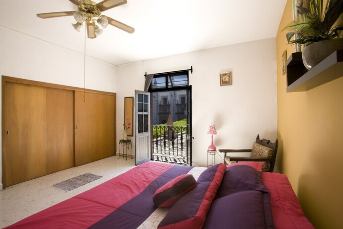 Imagen general del Hostal Galerie, Santiago de Queretaro. Foto 1