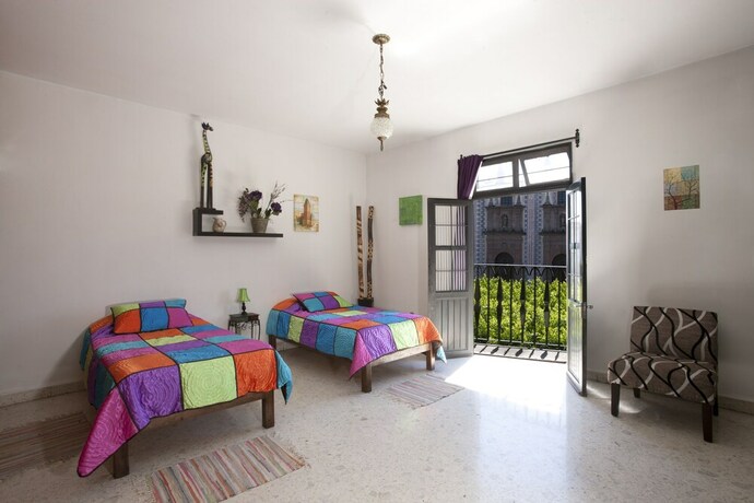 Imagen de la habitación del Hostal Galerie, Santiago de Queretaro. Foto 15