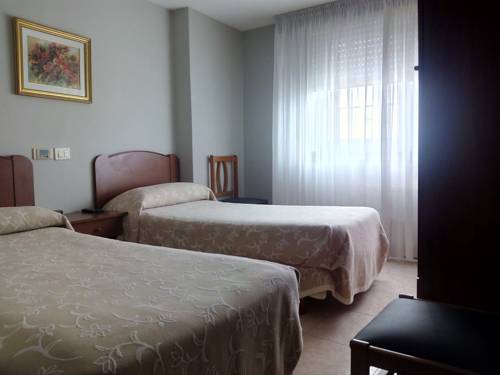 Imagen de la habitación del Hostal Galicia Arteixo. Foto 9