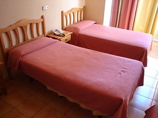 Imagen de la habitación del Hostal Galicia, Gran V&iacute;a. Foto 4
