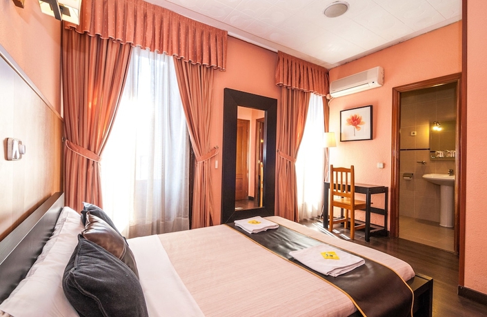 Imagen de la habitación del Hostal Gallardo. Foto 12