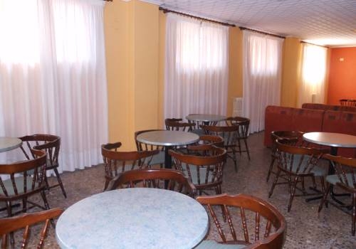 Imagen general del Hostal Garamar. Foto 7