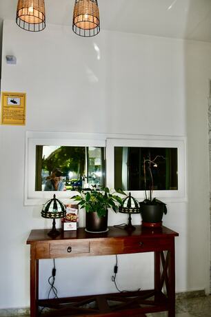 Imagen general del Hostal Garden Rous. Foto 19