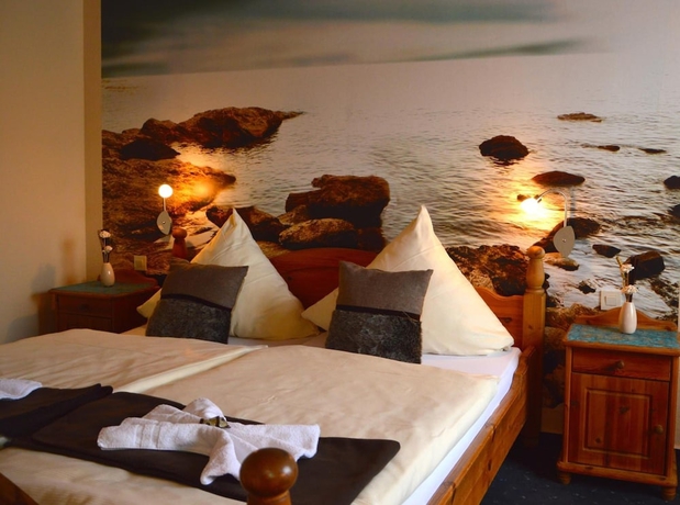 Imagen de la habitación del Hostal G&auml;stehaus Des Haus Krone. Foto 7